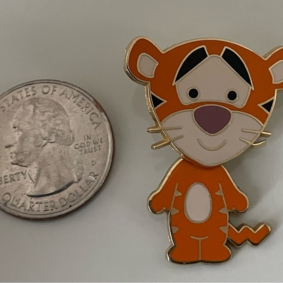 Disney Tigger Cuties 🥰 Vintage Bobble Pin - Winnie The Pooh - Picture 3 of 4